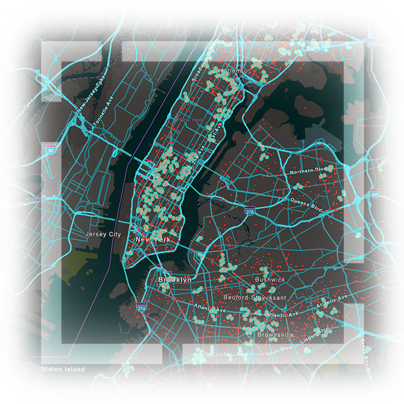 Una mappa della città di New York che mostra autostrade, strade e posizioni di risorse evidenziate con linee blu e rosse